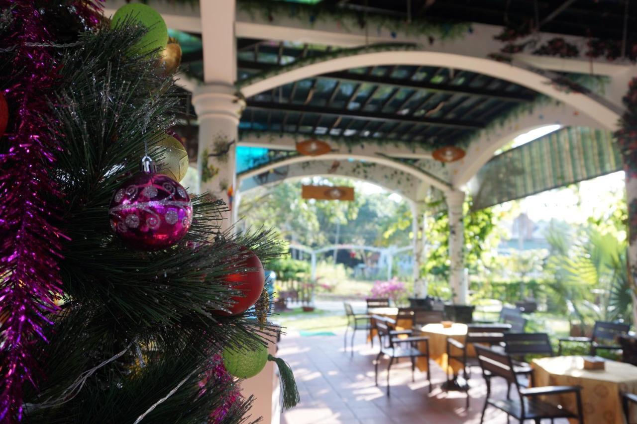 Phu Quoc Hotel Exterior photo