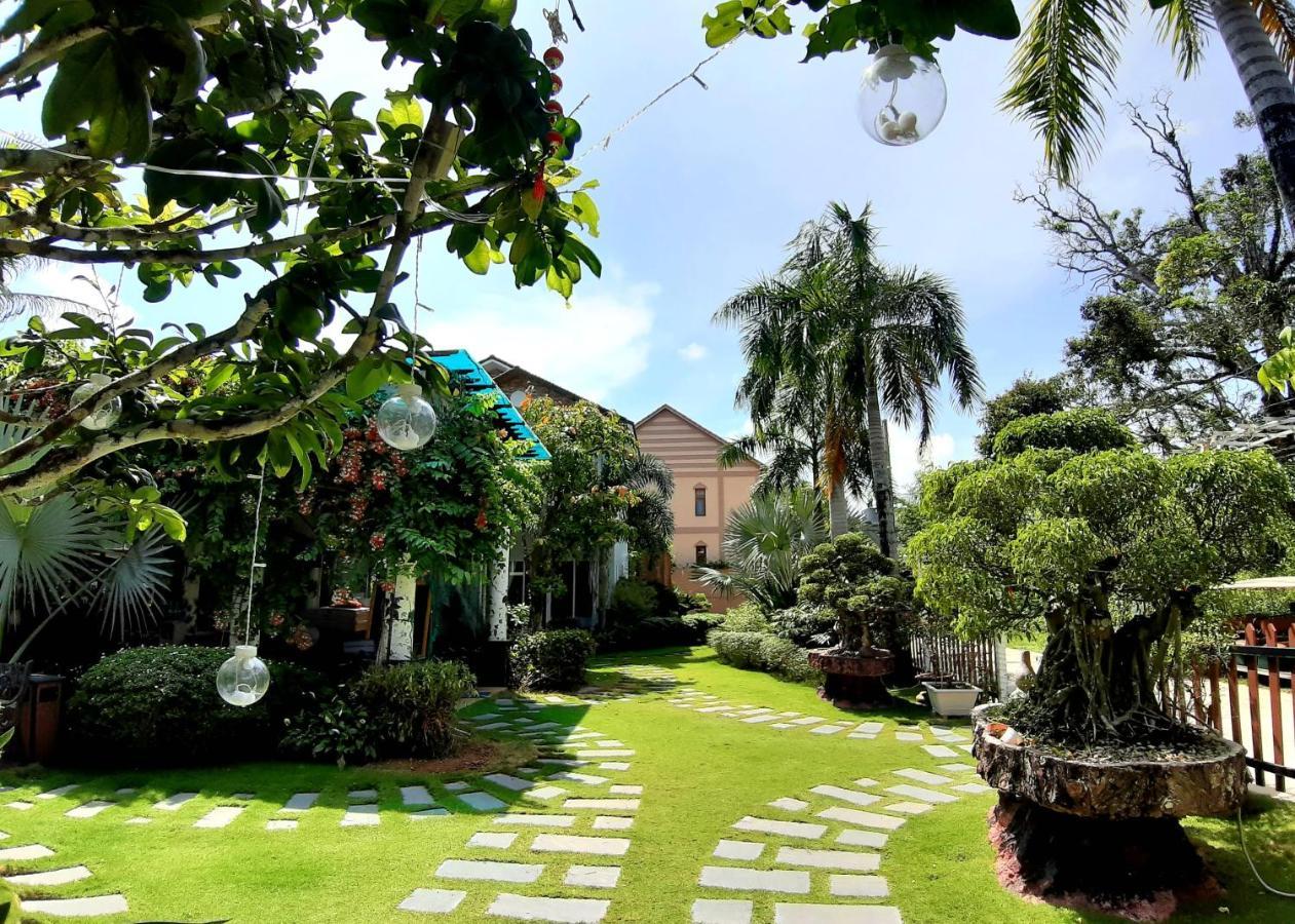Phu Quoc Hotel Exterior photo